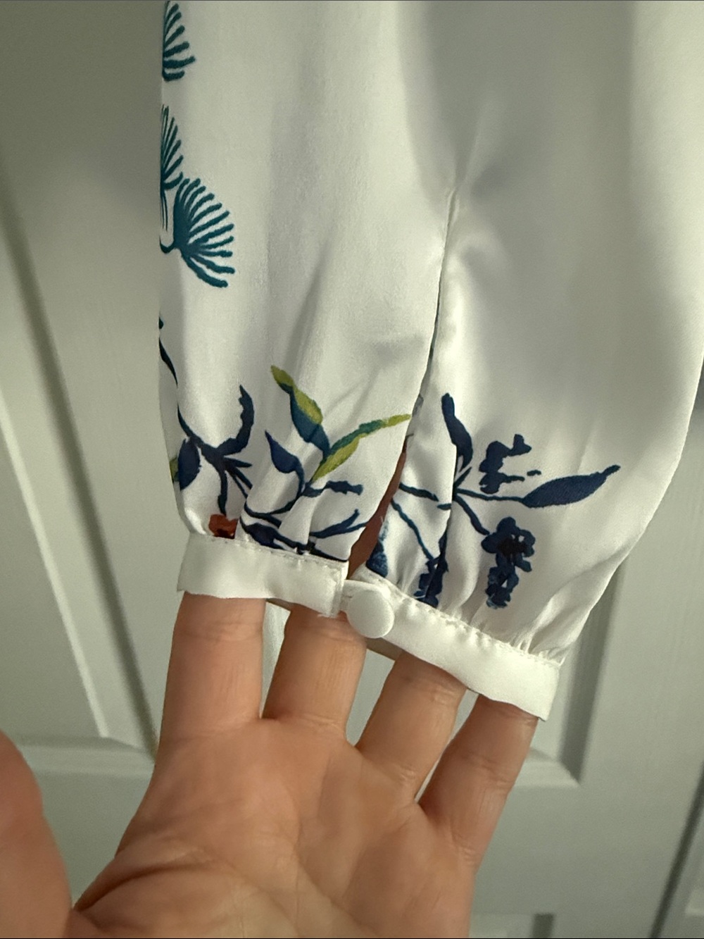 White House Black Market White Blouse with Blue Floral Print - Picture 5 of 7